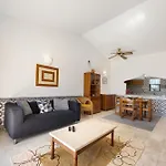 Villa Casa 54 *